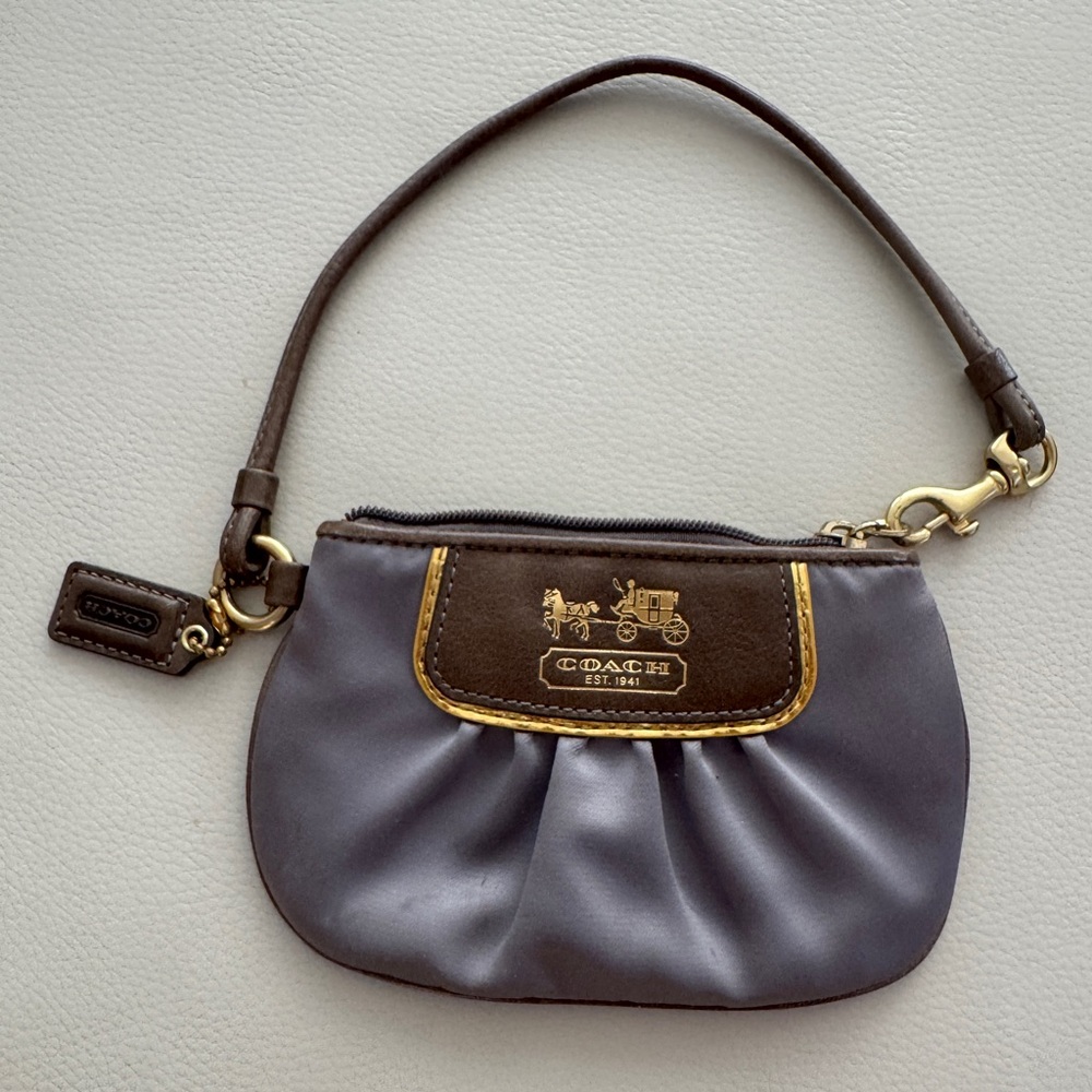 Coach Amda Mini Coin Purse Silver Satin - Pre loved